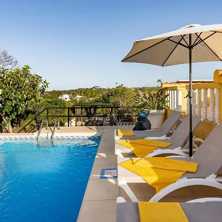 Hébergement de vacances Casa Rosa Longterm Living And Workspace