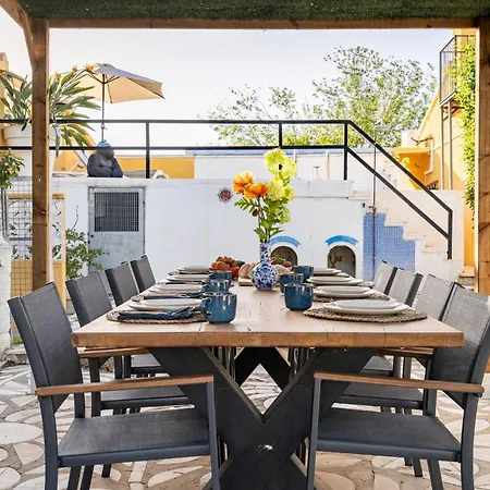 Casa Rosa Longterm Living And Workspace Hébergement de vacances Montserrat