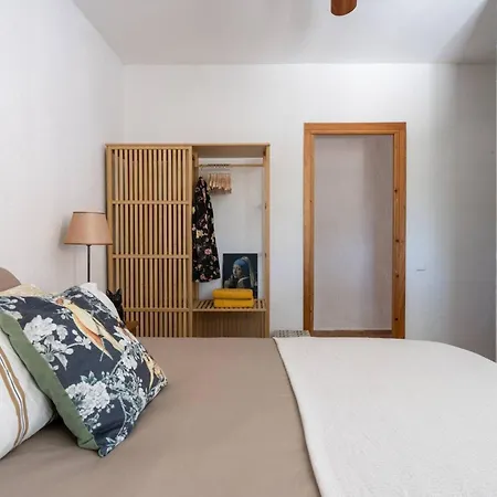 Hébergement de vacances Casa Rosa Longterm Living And Workspace *