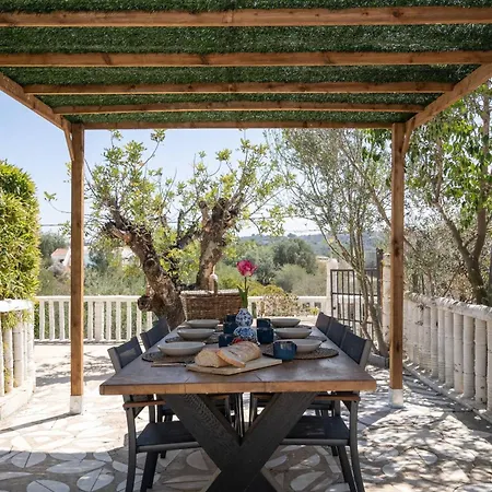 Casa Rosa Longterm Living And Workspace